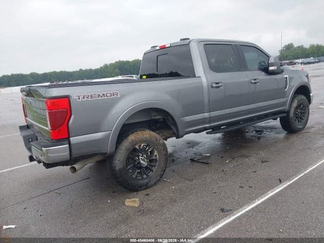 2022 FORD F-250 LARIAT 4
