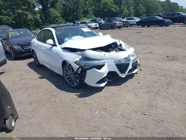 2022 ALFA ROMEO GIULIA TI AWD
