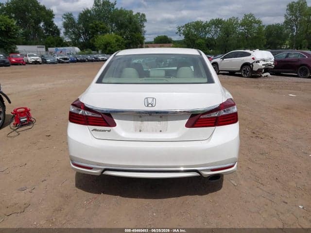 2017 HONDA ACCORD LX 17