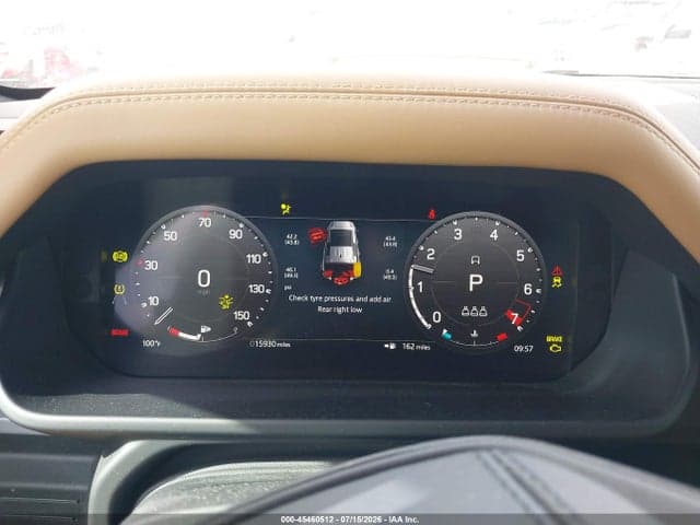 2025 LAND ROVER DEFENDER 7
