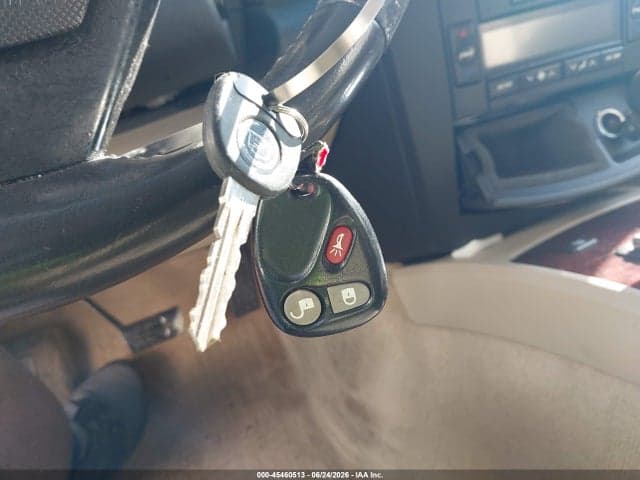 2005 CADILLAC SRX V6 11