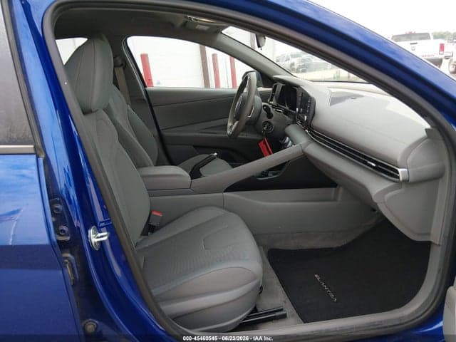 2021 HYUNDAI ELANTRA SE 5