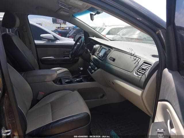 2019 KIA SEDONA EX 5