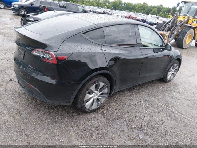 2021 TESLA MODEL Y LONG RANGE DUAL MOTOR ALL-WHEEL DRIVE 4