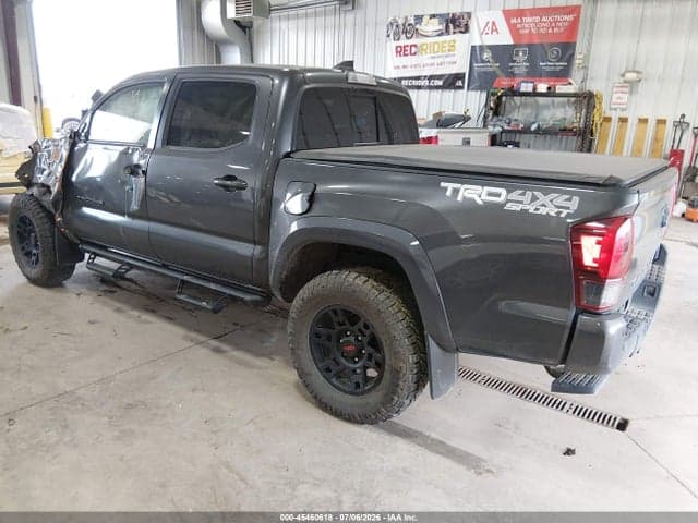 2019 TOYOTA TACOMA TRD SPORT 3