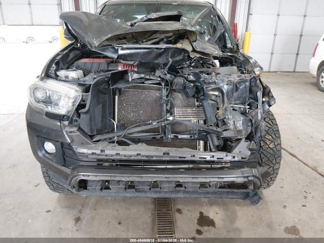 2019 TOYOTA TACOMA TRD SPORT 6