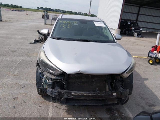2017 HYUNDAI TUCSON SE 13
