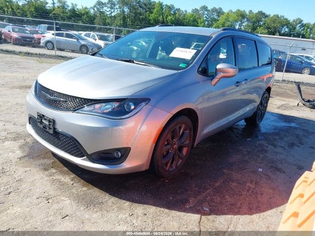 2020 CHRYSLER PACIFICA TOURING L 2