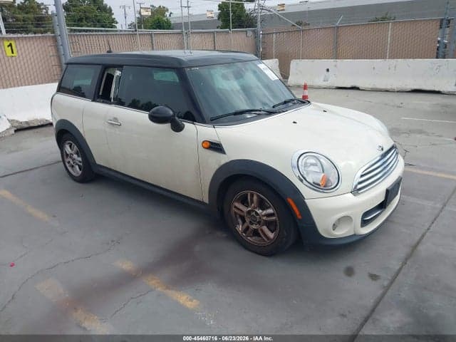 2013 MINI CLUBMAN COOPER