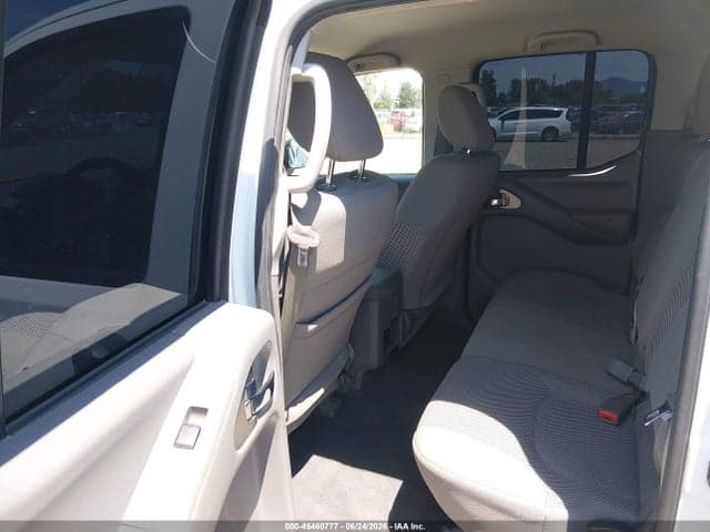 2019 NISSAN FRONTIER SV 8