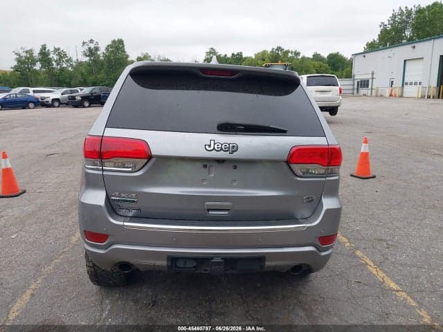 2018 JEEP GRAND CHEROKEE OVERLAND 4X4 17