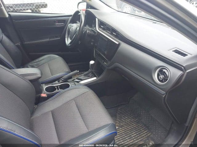 2019 TOYOTA COROLLA SE 5
