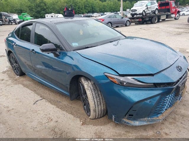 2025 TOYOTA CAMRY XSE 1