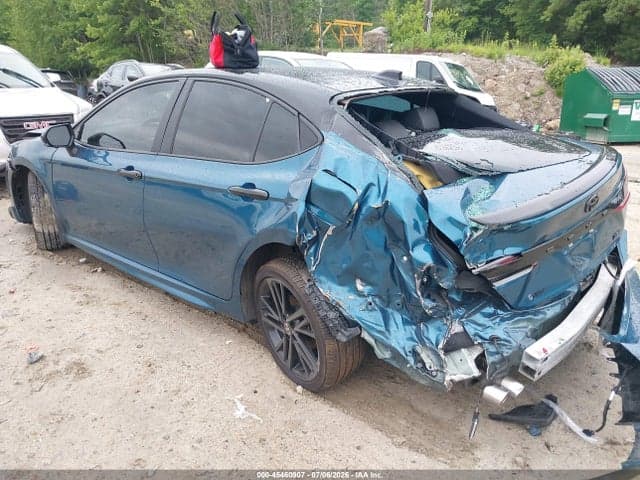 2025 TOYOTA CAMRY XSE 3