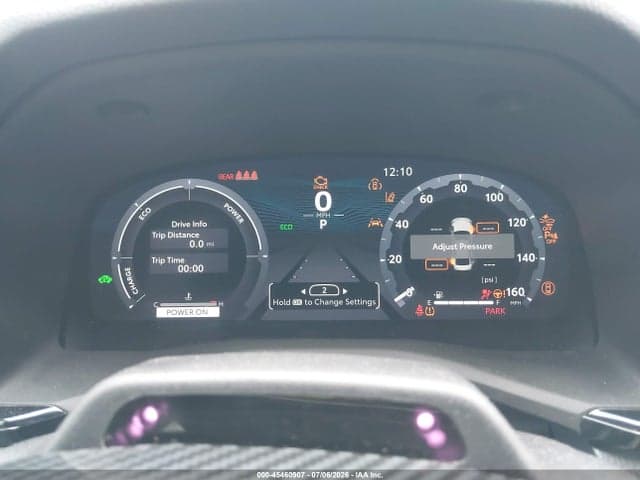 2025 TOYOTA CAMRY XSE 7