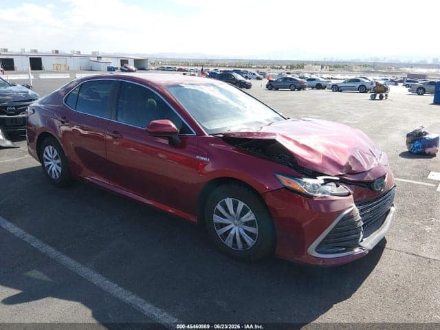 2021 TOYOTA CAMRY LE HYBRID - 1