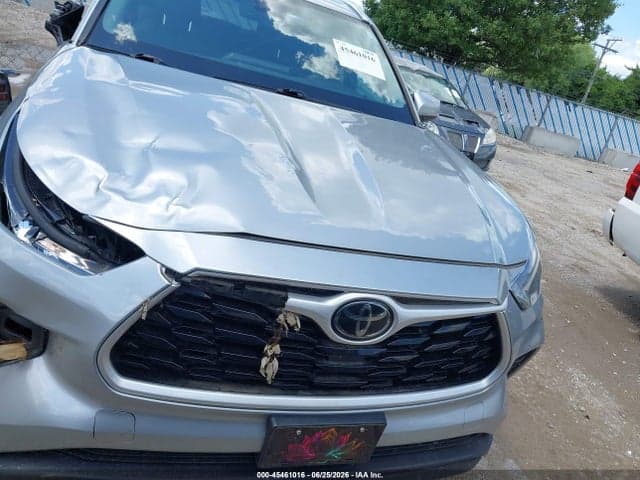 2020 TOYOTA HIGHLANDER XLE 12