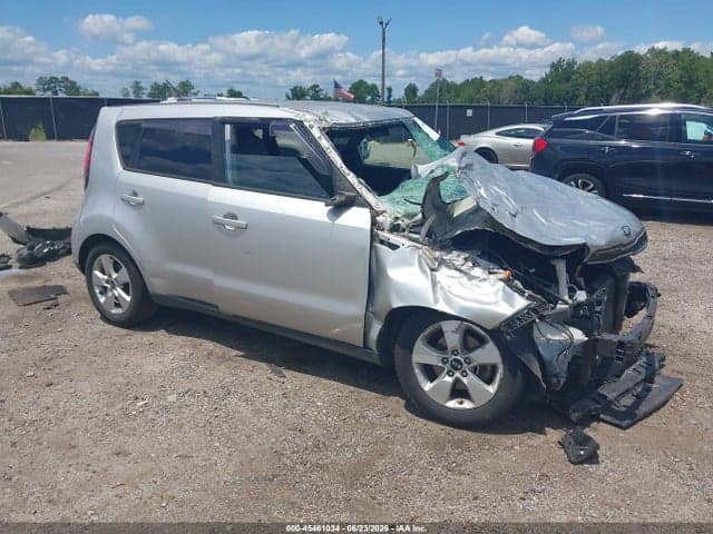 2019 KIA SOUL 1
