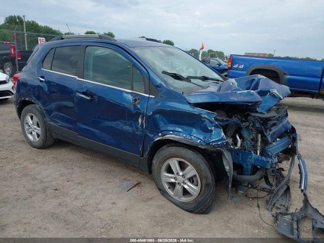 2020 CHEVROLET TRAX AWD LT - 1