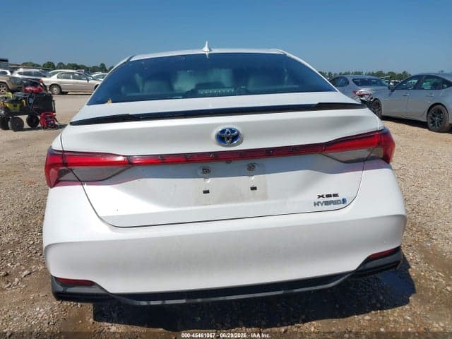 2019 TOYOTA AVALON HYBRID XSE 15