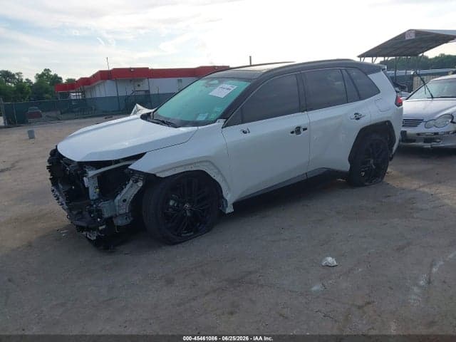 2026 TOYOTA RAV4 XSE 2