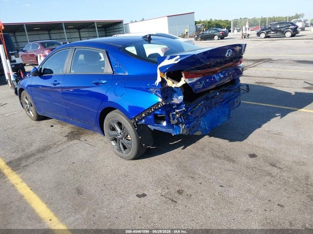2022 HYUNDAI ELANTRA SEL 3