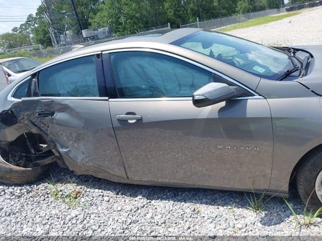 2018 CHEVROLET MALIBU LT 13