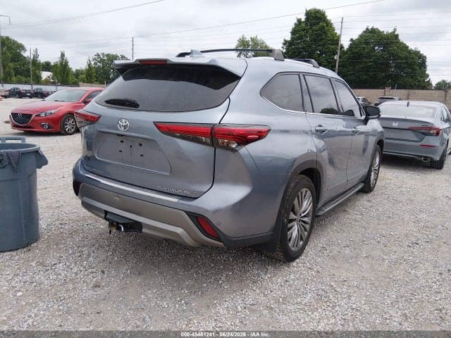 2021 TOYOTA HIGHLANDER PLATINUM 4