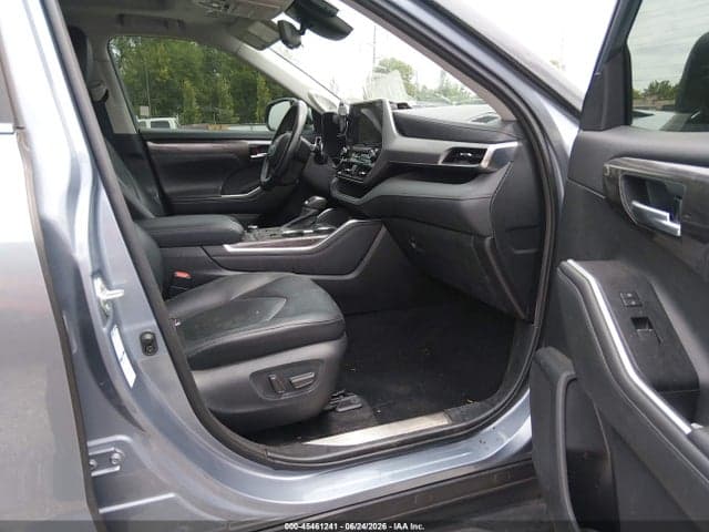 2021 TOYOTA HIGHLANDER PLATINUM 5