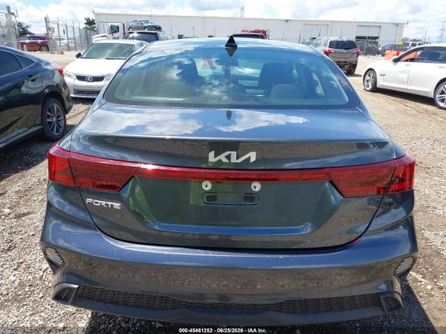 2022 KIA FORTE LXS 16
