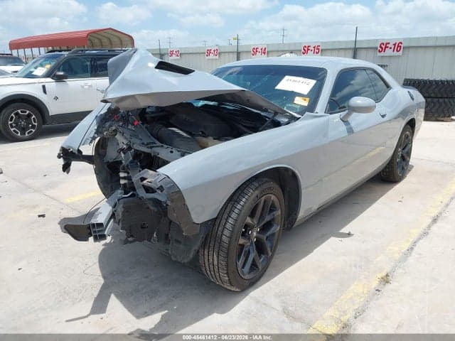 2021 DODGE CHALLENGER SXT 2