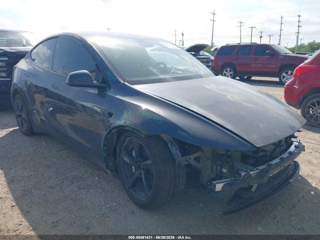 2026 TESLA MODEL Y