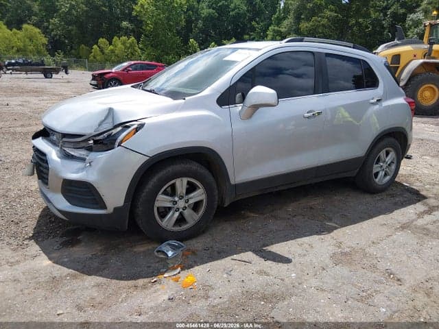 2020 CHEVROLET TRAX FWD LT 2