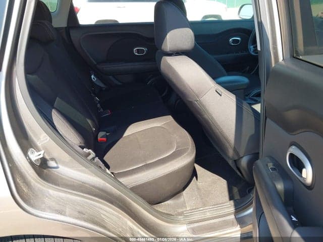 2019 KIA SOUL 8
