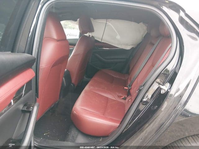 2022 MAZDA MAZDA3 PREMIUM 8