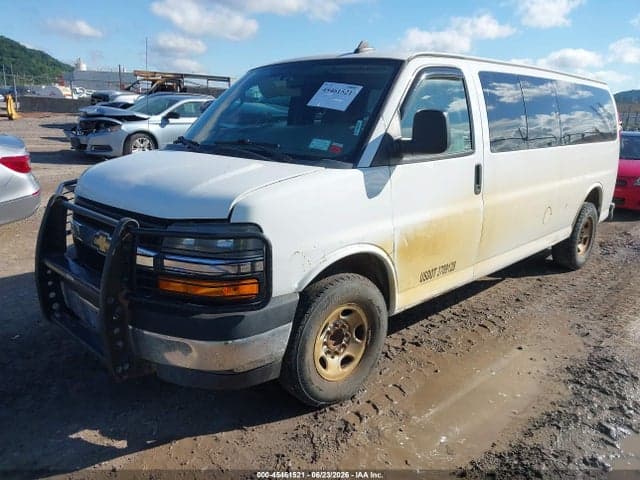 2017 CHEVROLET EXPRESS 3500 LT 2