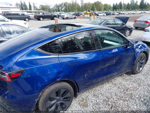 2025 TESLA MODEL Y LONG RANGE DUAL MOTOR ALL-WHEEL DRIVE 6