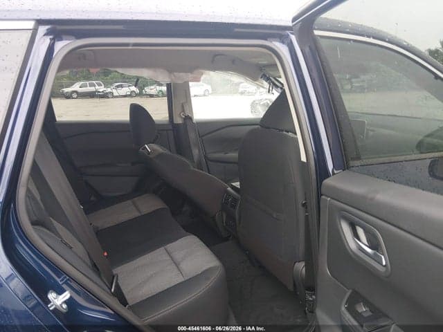 2026 NISSAN ROGUE SV 8