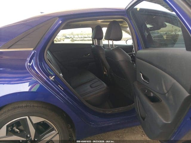 2023 HYUNDAI ELANTRA LIMITED 8