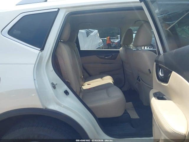 2017 NISSAN ROGUE SV 8