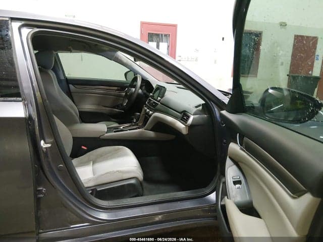 2019 HONDA ACCORD LX 5