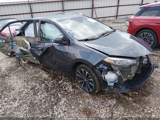 2019 TOYOTA COROLLA SE - 1