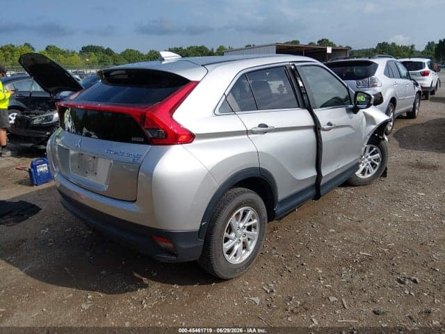2019 MITSUBISHI ECLIPSE CROSS ES 4