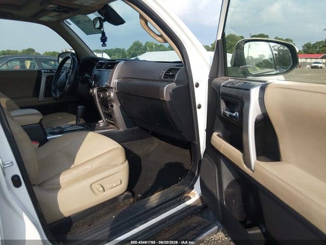 2020 TOYOTA 4RUNNER SR5 PREMIUM 5