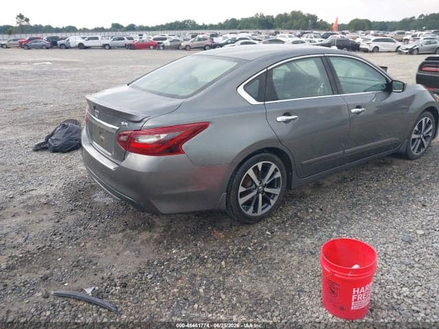 2017 NISSAN ALTIMA 2.5 SR 4