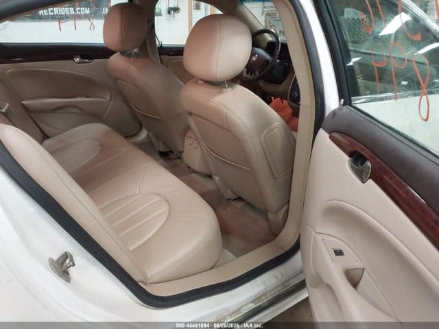 2011 BUICK LUCERNE CXL 8