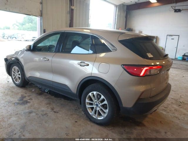 2020 FORD ESCAPE SE 3