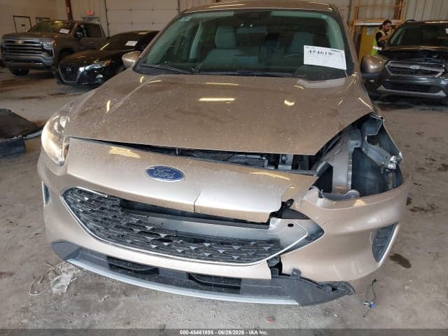 2020 FORD ESCAPE SE 6