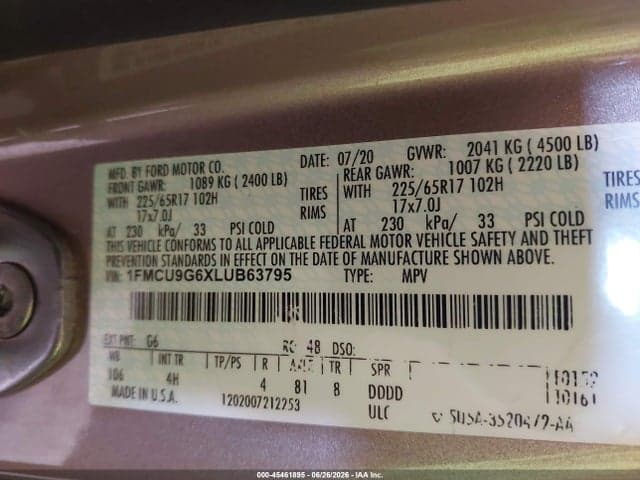 2020 FORD ESCAPE SE 9