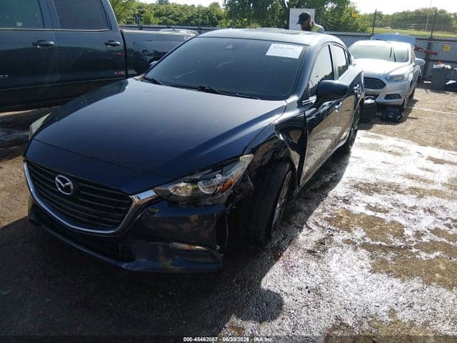2018 MAZDA MAZDA3 TOURING 2